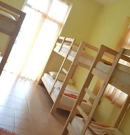 Agrume * Тирана